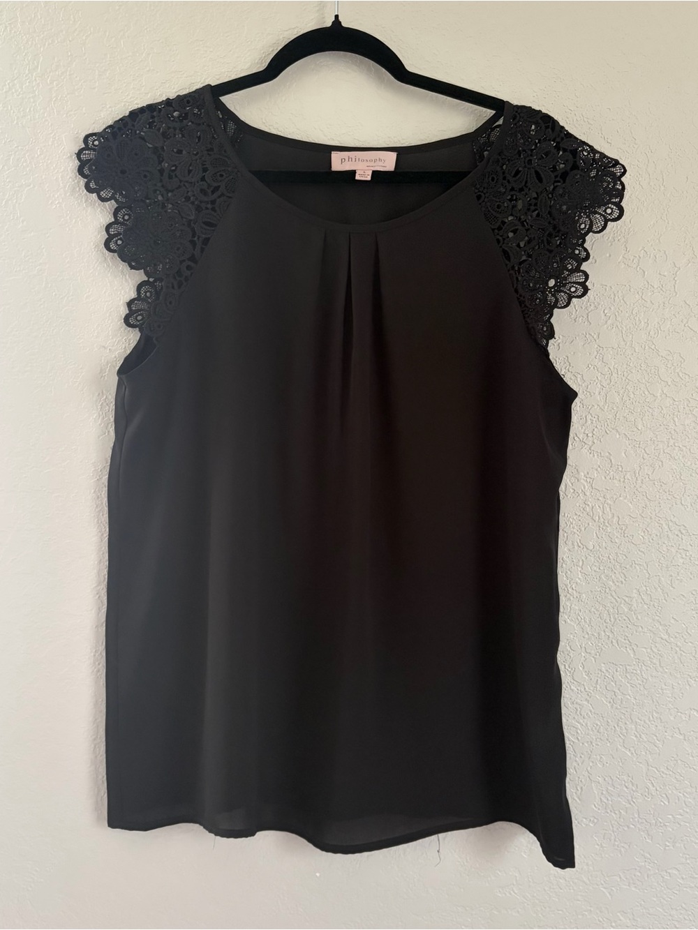 Philosophy Women's Size Large Black Lace Cap Sleeves Elegant Blouse